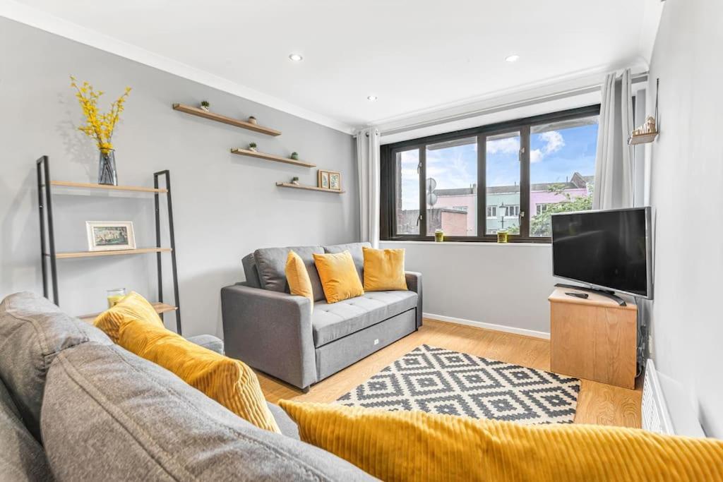 Luxstay Earls Court Apartment - Sleeps Up To 7 Londra Esterno foto
